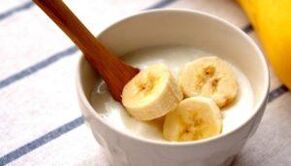 Mascarilla de plátano para una piel luminosa y sin arrugas