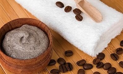 Peeling casero para rejuvenecer la piel del rostro.